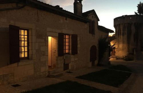 Bourdeilles House | Au Pied du Chateau