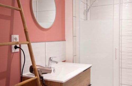 Poix-de-Picardie House | Au pied du Clocher - Centre ville