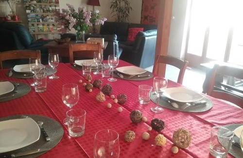 Pauligne Bed & Breakfast | Au pied du Figuier