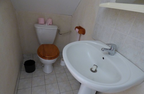 Calorguen House | Au pied levé 5 Bed and breakfast on the farm
