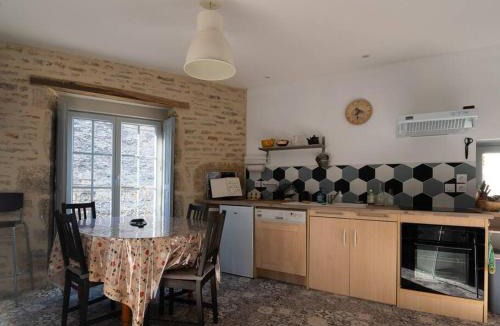 Fontaine-Francaise House | Au Pont Vert