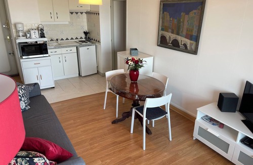 Courseulles-sur-Mer Apartment | Au Premier Regard sur la Plage