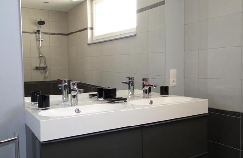 Turqueville House | Au Refuge des Alliés