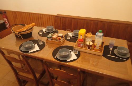 Le Clerjus House | Au relais du coq hardi