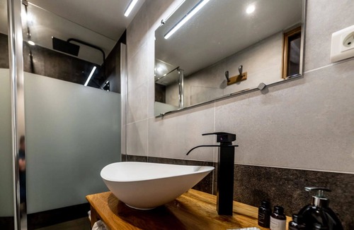 Gommegnies Hotel | Au Repos De La Licorne