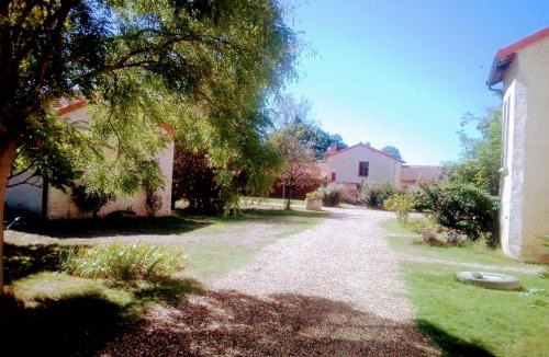 Braye-Sous-Faye House | Au repos des elfes