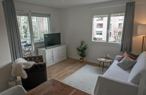 Saint-Apollinaire Apartment | Au rue de la fleuriée