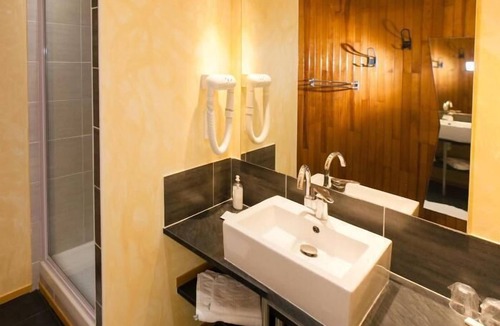 Saint-Paul-les-Monestier Hotel | Au Sans Souci