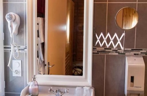 Saint-Paul-les-Monestier Hotel | Au Sans Souci