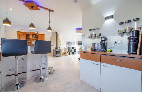 Auxon House | Au sapin bleu