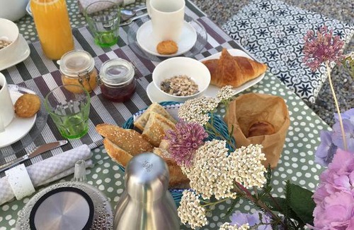 Lisle-sur-Tarn Bed & Breakfast | Au Sigala