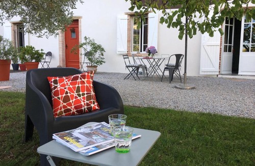 Lisle-sur-Tarn Bed & Breakfast | Au Sigala