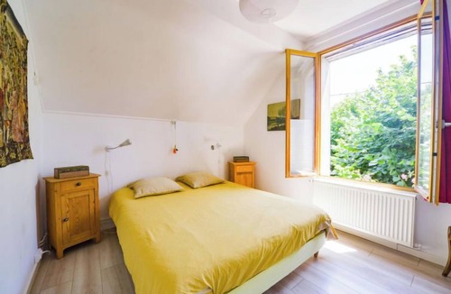 Chissay-en-Touraine House | Au Soleil Joyeux by Interhome