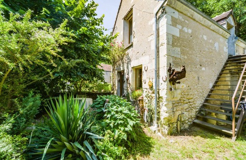 Chissay-en-Touraine House | Au Soleil Joyeux by Interhome