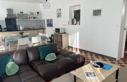 Mont-Bernanchon Cottage | Au Soleil vert : Cottage in a privileged natural setting