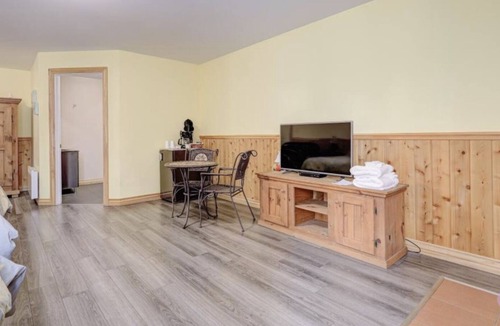 Saint Zenon House | Au sommet de Lanaudière