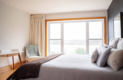 Deauville Hotel | Au Sommet du Lac Magog