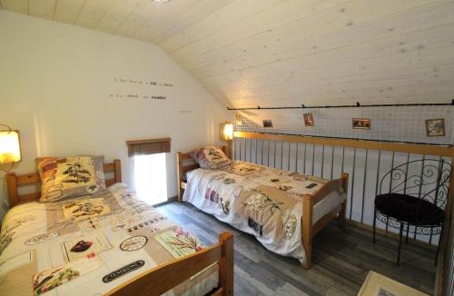 La Jumelliere House | Au tour des sens