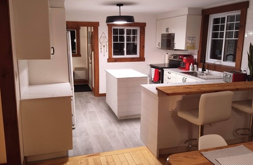 Huberdeau Ski Chalet | Au Tournant de La Rouge ♥ Spa & Sauna Vibe ☼