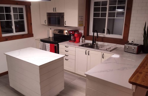 Huberdeau Ski Chalet | Au Tournant de La Rouge ♥ Spa & Sauna Vibe ☼