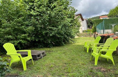 Chatel-Guyon Apartment | Au TRÈFLE DORT