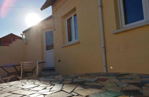 Auxerre Apartment | Au vert à la ville