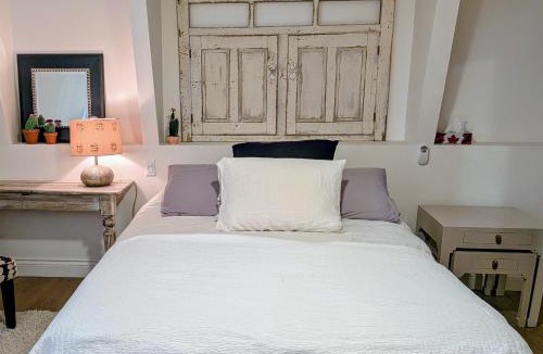 Saint-Leon-de-Standon Bed & Breakfast | Au Vieux Presbytère De Saint-Léon