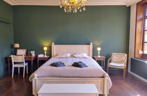 Sains-du-Nord Bed & Breakfast | Aubépine