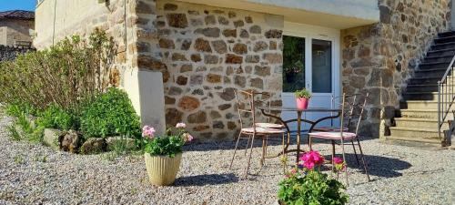 Saint-Cierge-sous-le-Cheylard Bed & Breakfast | Auberge Le Champêtre