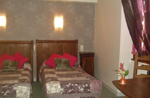 Saint-Cyprien-sur-Dourdou Hotel | Auberge Aux Portes de Conques