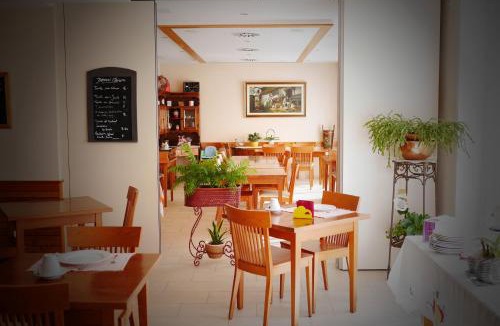 Montricher Hotel | Auberge Aux Deux Sapins