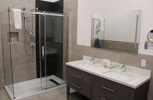 Saint Come Hotel | Auberge Aux Quatre Matins