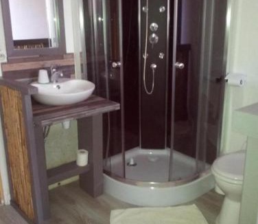 Creysse Hotel | Auberge Bella Riva