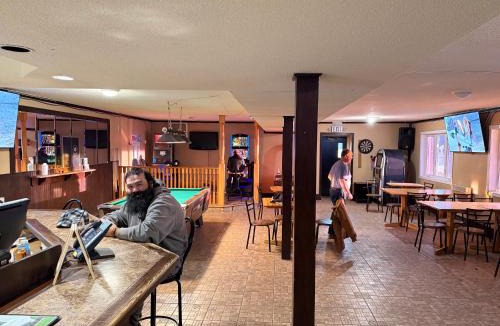 Temiscaming Hotel | Auberge Canadienne
