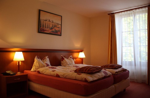 Gilly Hotel | Auberge Communale