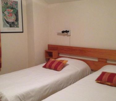 Anthy-sur-Leman Hotel | Auberge d'Anthy