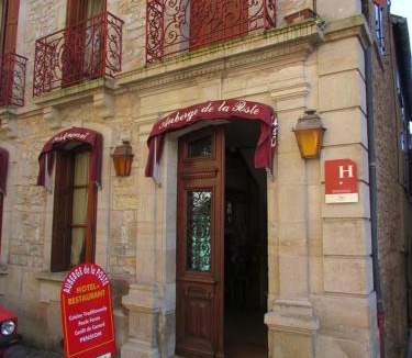 Villefranche-de-Rouergue Hotel | Auberge de la Poste