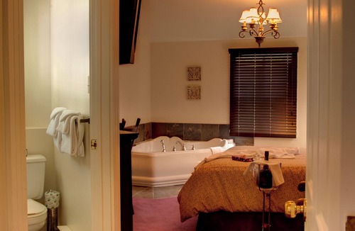 Sainte-Agathe-des-Monts Hotel | Auberge de La Tour du Lac