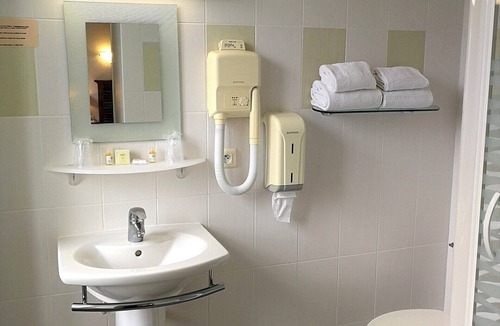Carolles Hotel | Auberge de Carolles