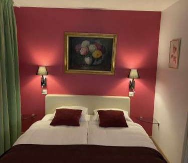 Dully Hotel | Auberge de Dully
