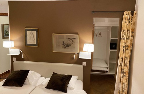 Dully Hotel | Auberge de Dully