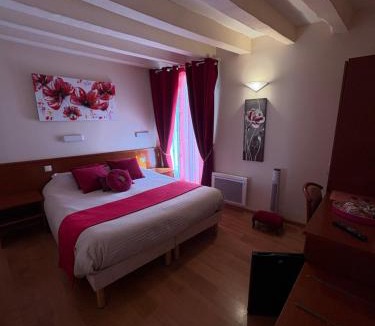Beaumont-Pied-de-Boeuf Hotel | Auberge de Beaumont