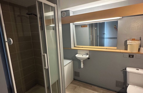 Brequerecque Hostel | Auberge de Jeunesse HI Boulogne-sur-Mer