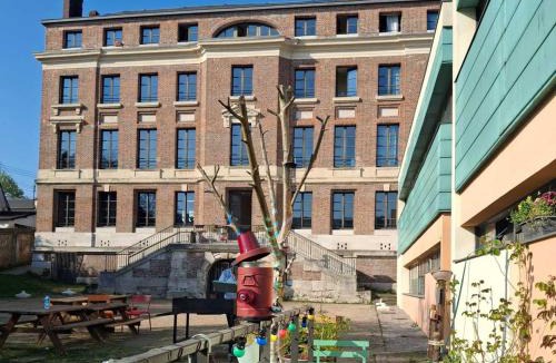 Quartier Grieu-Vallon Suisse-Saint-Hilaire Hostel | Auberge de Jeunesse HI Rouen