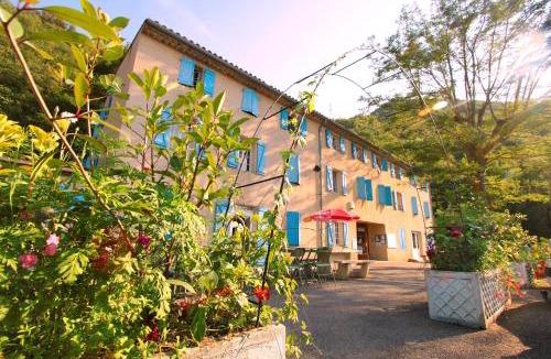 Quillan Hostel | Auberge de jeunesse La Forge