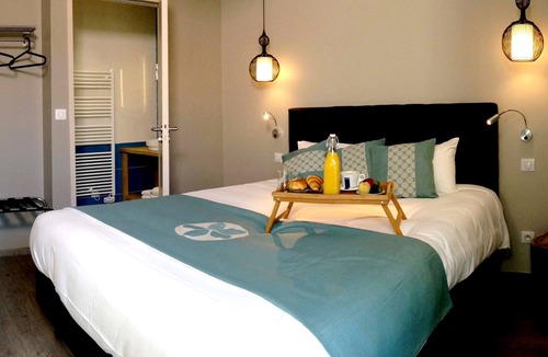 Thiron-Gardais Hotel | Auberge de l'Abbaye