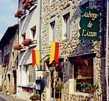 Chomelix Hotel | Auberge de l'Arzon