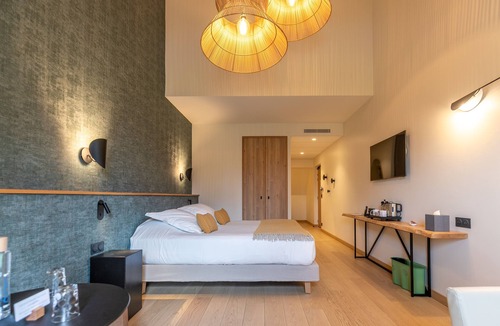 Cande-sur-Beuvron Hotel | Auberge de la Caillère