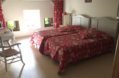 Les Rouges-Eaux House | Auberge de la Cholotte