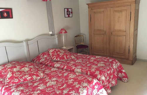 Les Rouges-Eaux House | Auberge de la Cholotte